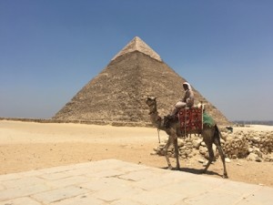 Egitto, Piramidi spettacolari